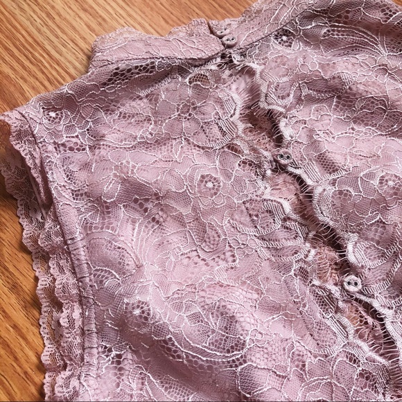 Crop Top - Picture 3 of 4